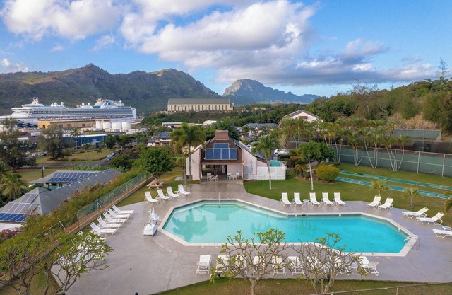 Banyan Harbor Resort