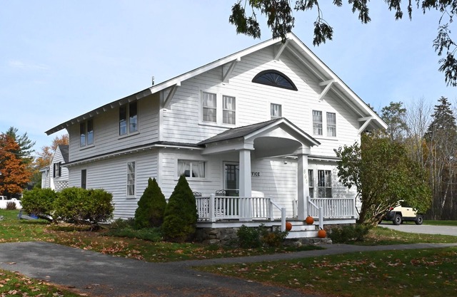 Bar Harbor Apartment