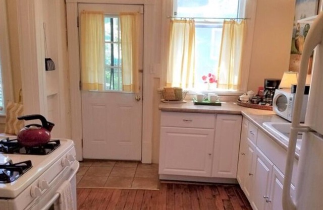 Barkley Cottage - 2 Bedroom