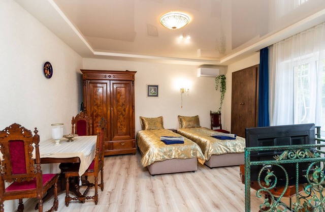 BarNouveau- Stylish and sophisticated apartment in the heart of Tbilisi!