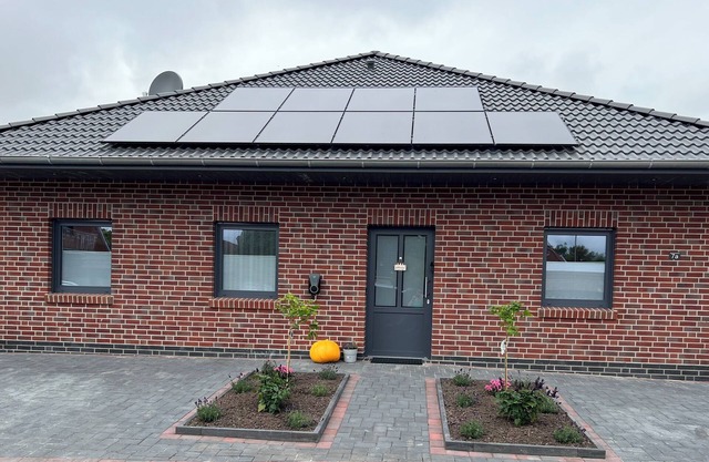 Barrier-free vacation home with sun terrace, wallbox, family-friendly, new build