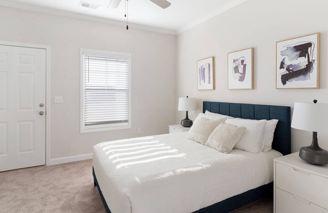 Barsala l Charming 1BD Cottages with Private Porches & More