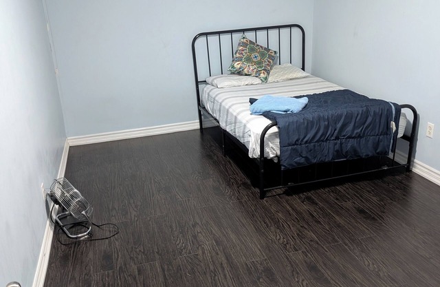 Basement apartment near Toronto Pearson airport