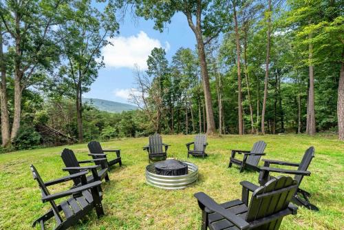 Bath House Cabin - Hot tub, Sauna, 2 King suites