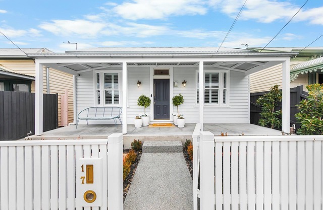 Bay breezes, historic charm, and modern luxury -welcome to your perfect retreat.