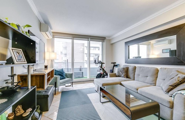 Bay Street Junior Suite