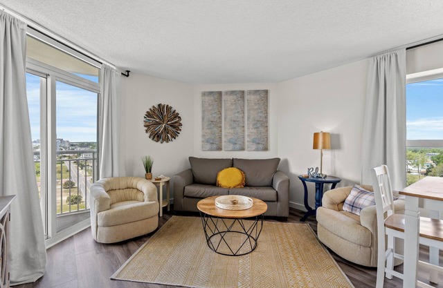 Bay Watch 1041 - Ocean Views & Great Amenities