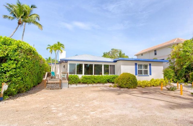 Baybarlyn home