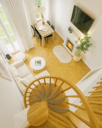 Bayerischer Wald Hideaway, nähe Passau, Garten, Kamin, Galerie,