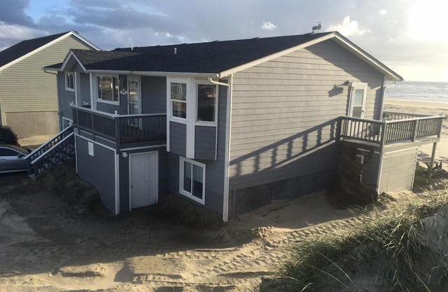 Bayshore Modern Beach House