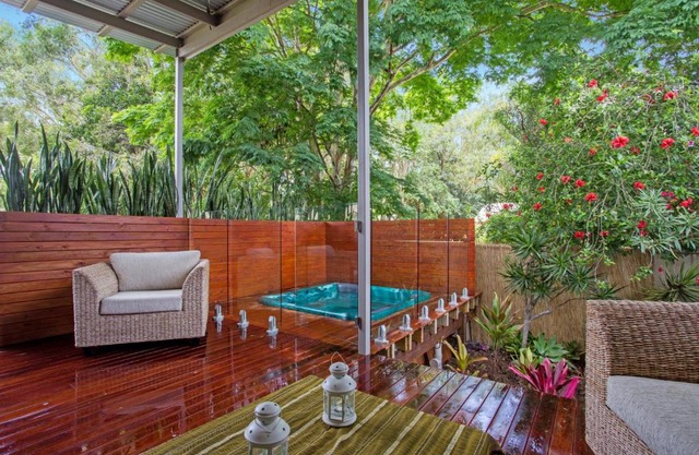 Beach Cottage on Cassia Avenue, Central Coolum Beach