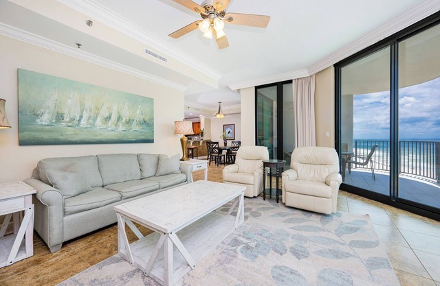 ~Beach Front~ 2 Bedroom @ Phoenix IX