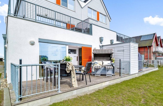 Beach front apartment in Olpenitz