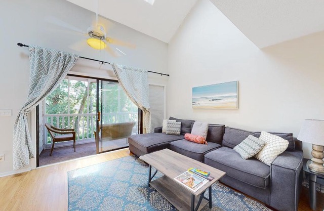 Beach Golfer's Nest
