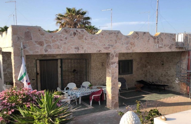 Beach house - our Casa Mare is located directly on the wonderful Ionian Sea
