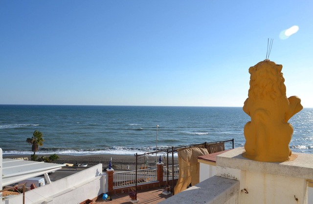 Beach house with medieval charm in Chilches Costa