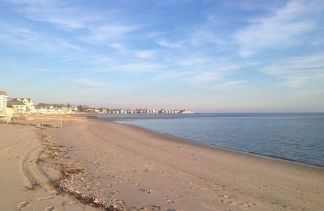 Beach Vacation Get-Away – Near All Conveniences. You Decide Which You Want.