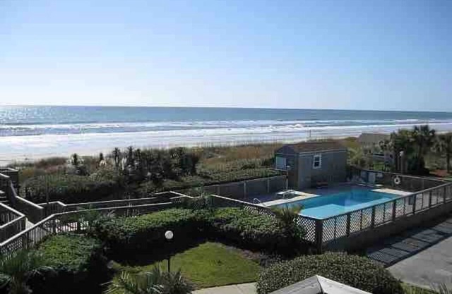 Beachfront Bliss Oceanfront 2 BR/Bath Condo with Pool in Ocean Isle Beach