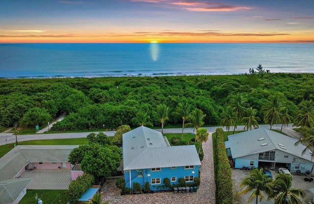 Beachfront Home Away | 2BR/2BA + Fall Discounts