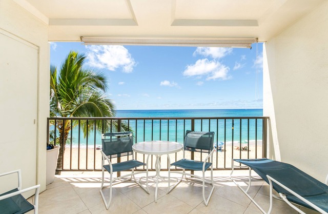 BEACHFRONT LEGAL PRINCESS CONDO-FREE PKG/WIFI-POOL, HOT TUB,TENNIS/PICKLE BALL 2