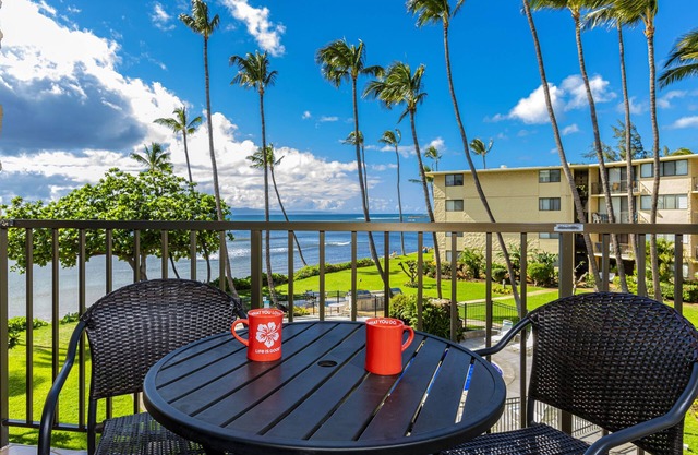 Beachfront Resort Gorgeous 2Bd2Ba Oceanview