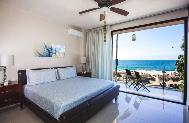 Beachfront right on Los Muertos beach
