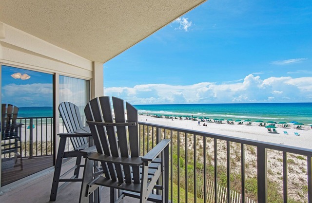 Beachfront! Sand-Sun-Surf on Fort Walton Beach FL