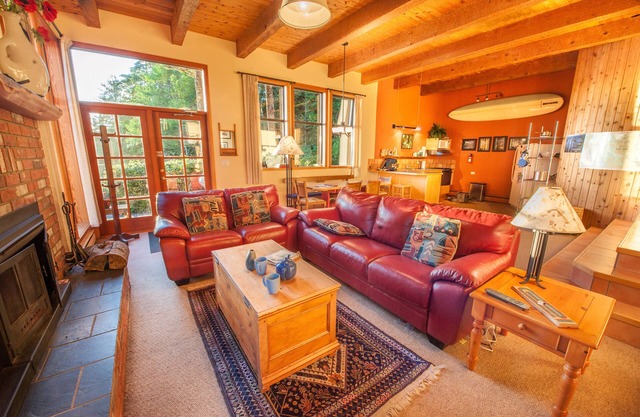 Beachfront Tofino- For Families!