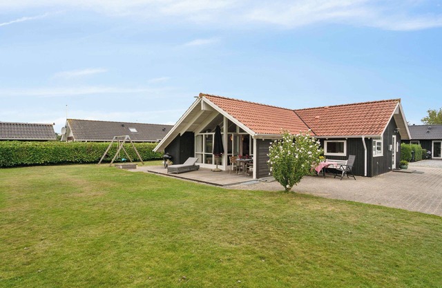 Beachside holiday home for the whole family