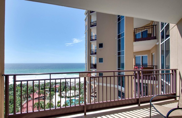 "Beachside Serenity: East-Facing 1-Bedroom Condo on the 8th Floor of Westwinds!" at Sandestin Golf and Beach Resort!