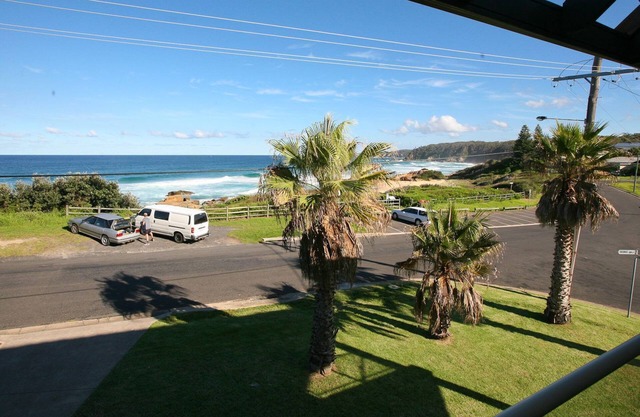BEACHVIEW 1,33 Scenic Drive Bermagui