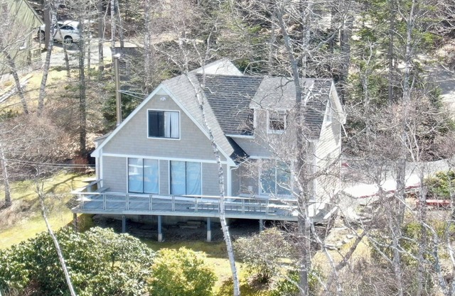 Beachwalk. A beautiful home in Sorrento, Maine