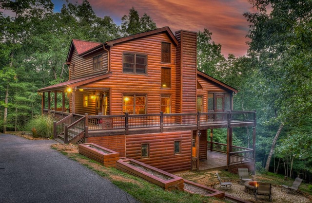 Bear Creek Cabin by Escape to Blue Ridge