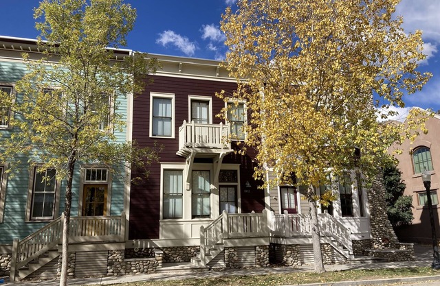 Beat the Heat at Riverhouse Retreat on South Main
