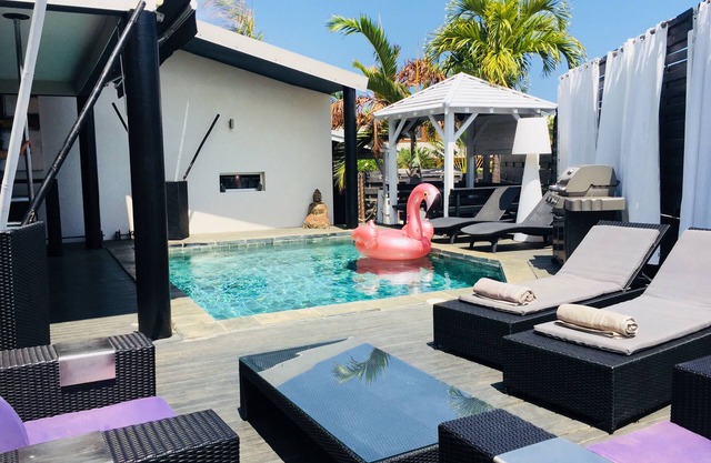 Beautiful architect villa well located