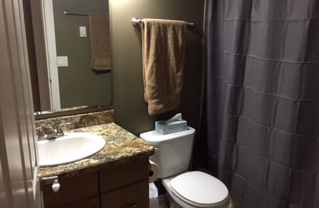 Beautiful 2 Bedroom Suite located in East Regina - 261B Fines Drive STA21-00146