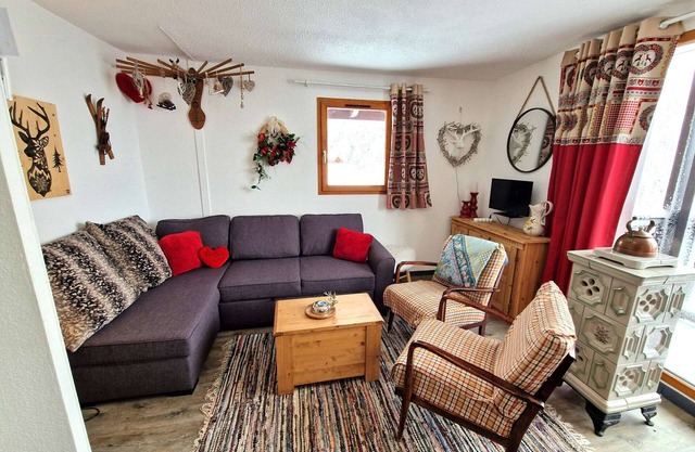 Beautiful 2 rooms + cabin for 6 people renovated in the heart of Valfréjus