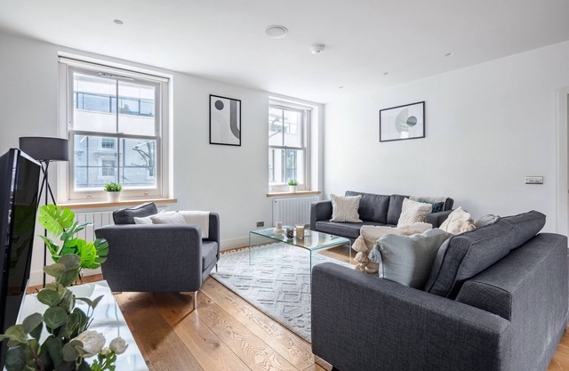 Beautiful 2BR In the Heart of Fitzrovia – Soho - Most Central Area of London