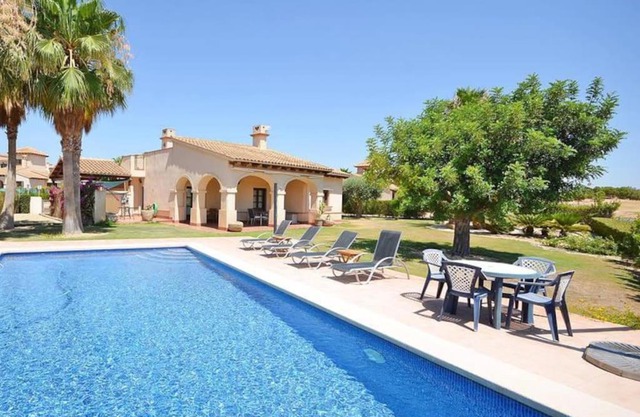 Beautiful 3 Bedroom Villa with Private Pool
