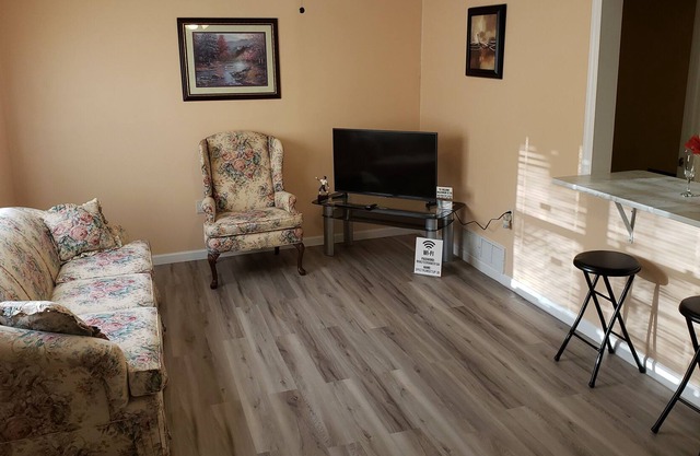Beautiful 3 BR, 1 Bath , #A Free Parking on site for two cars. Property A