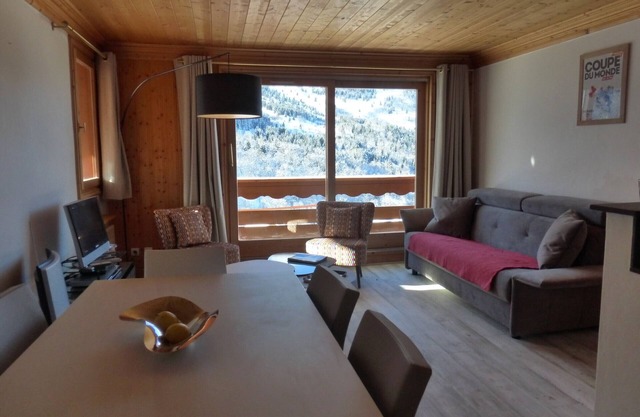 Beautiful 3-room renovated apartment - Méribel, 6 ppl, Wi-Fi, garage