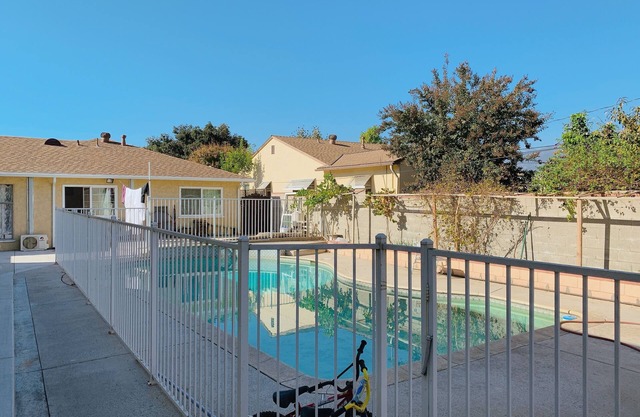 Beautiful 3B3B Apt Near City of Hope & Santa Anita Mall