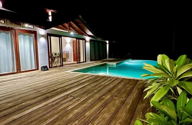Beautiful 4-bedroom villa in welcoming Pasikudah with AC, WiFi. Enjoy your stay