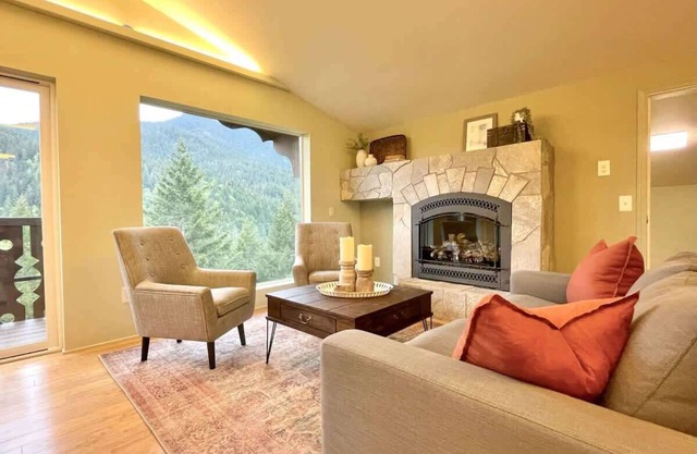 Beautiful 4 Person Suite - Olympic National Park
