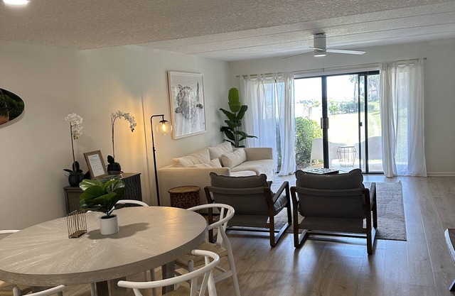 Beautiful and Updated Family Friendly Oceanfront Condo