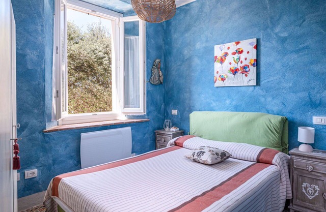 Beautiful apartment for 3 guests with WIFI, TV, pets allowed and parking