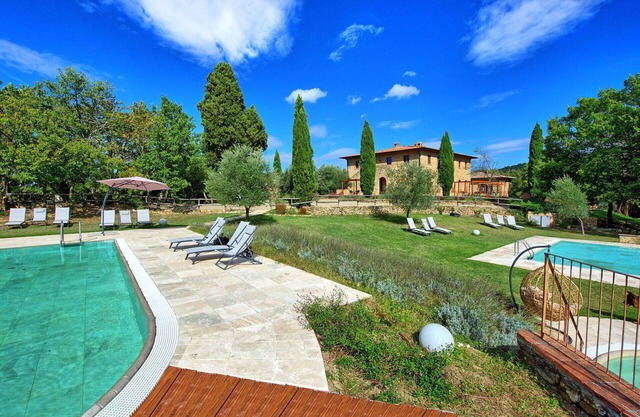 Beautiful apartment for 4 guests with pool, WIFI, TV, patio, pets allowed and panoramic view