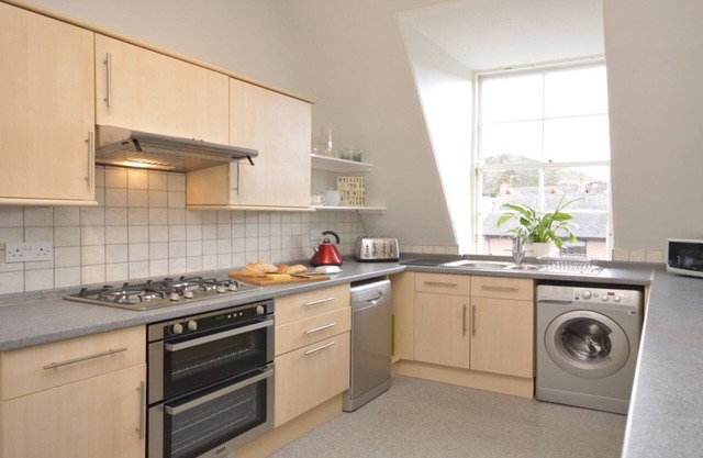 Beautiful apartment - 2min. walk to the Beach & Golf Courses. Pretty Patio & BBQ