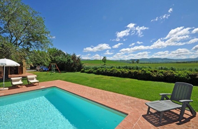 Beautiful apartment for 6 people with pool, WIFI, panoramic view and parking, close to Montepulc.