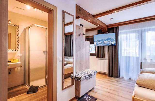 Beautiful apartment for 2 people with WIFI, TV, balcony and parking